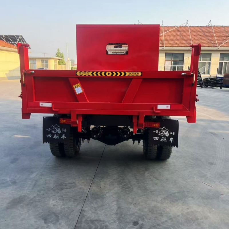 Hydraulic diesel four-wheel transport vehicle