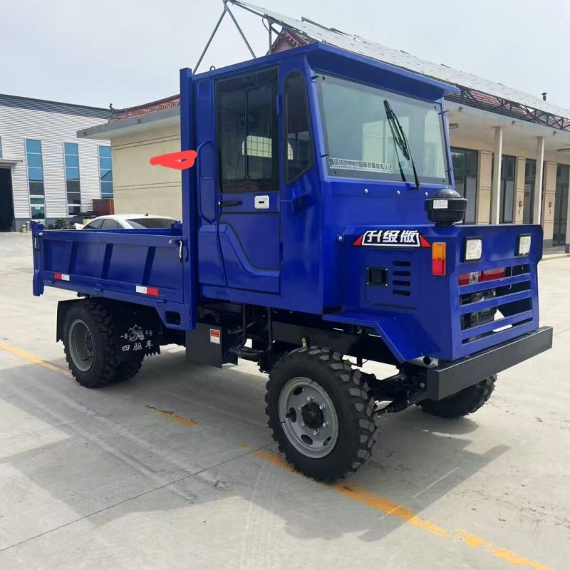 Mountain construction transport vehicle