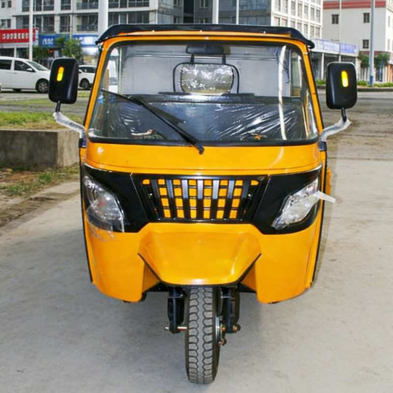 Recharge automatique à trois roues
