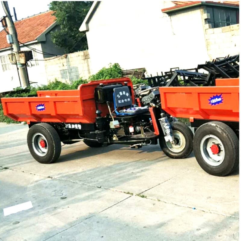 Small motorcycle with diesel engine