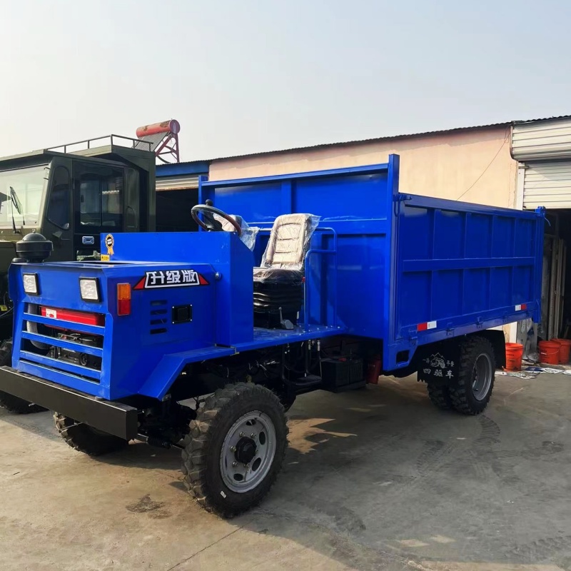 Mountain construction transport vehicle