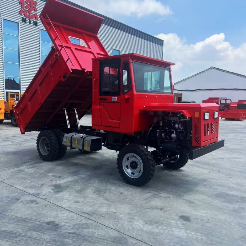 Hydraulic diesel four-wheel transport vehicle