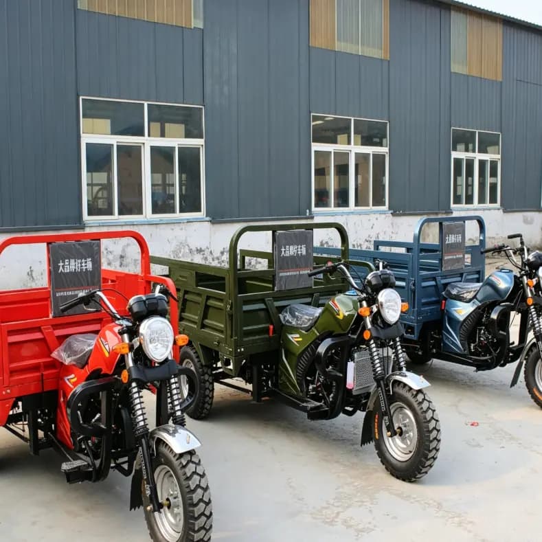 Sepeda motor kargo industri