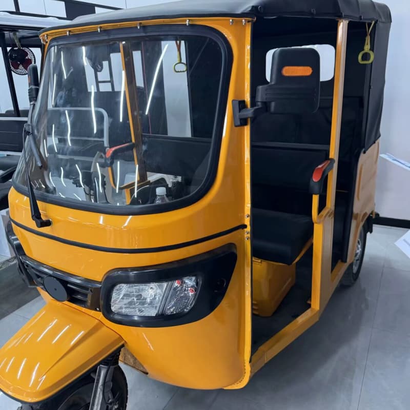 3 wheeler auto rickshaw price