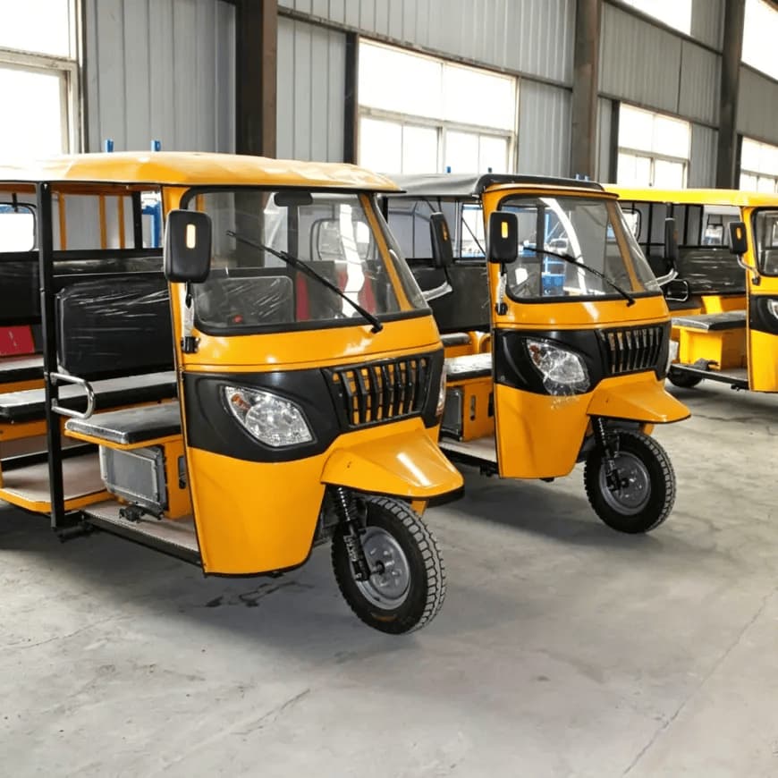 Tuk tuk raffreddato ad acqua
