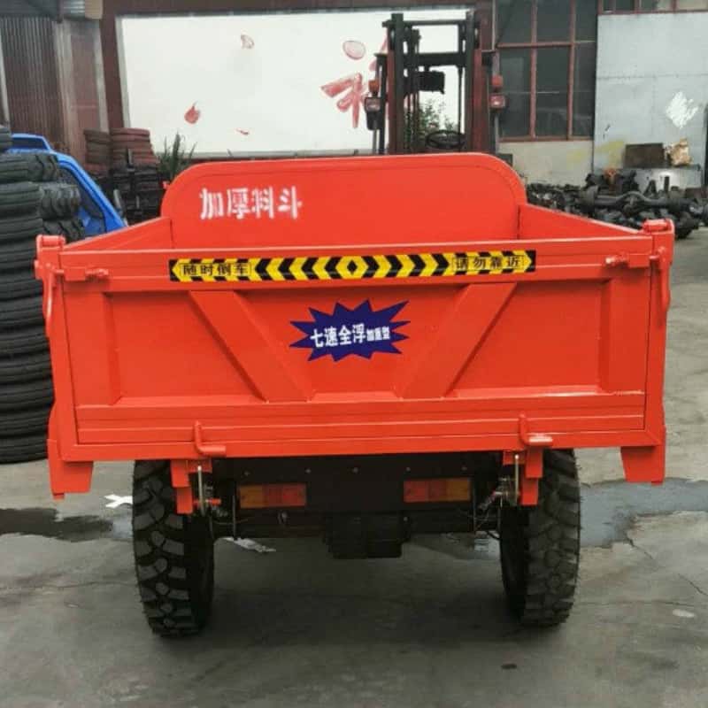 頑丈なディーゼルダンプ三輪車