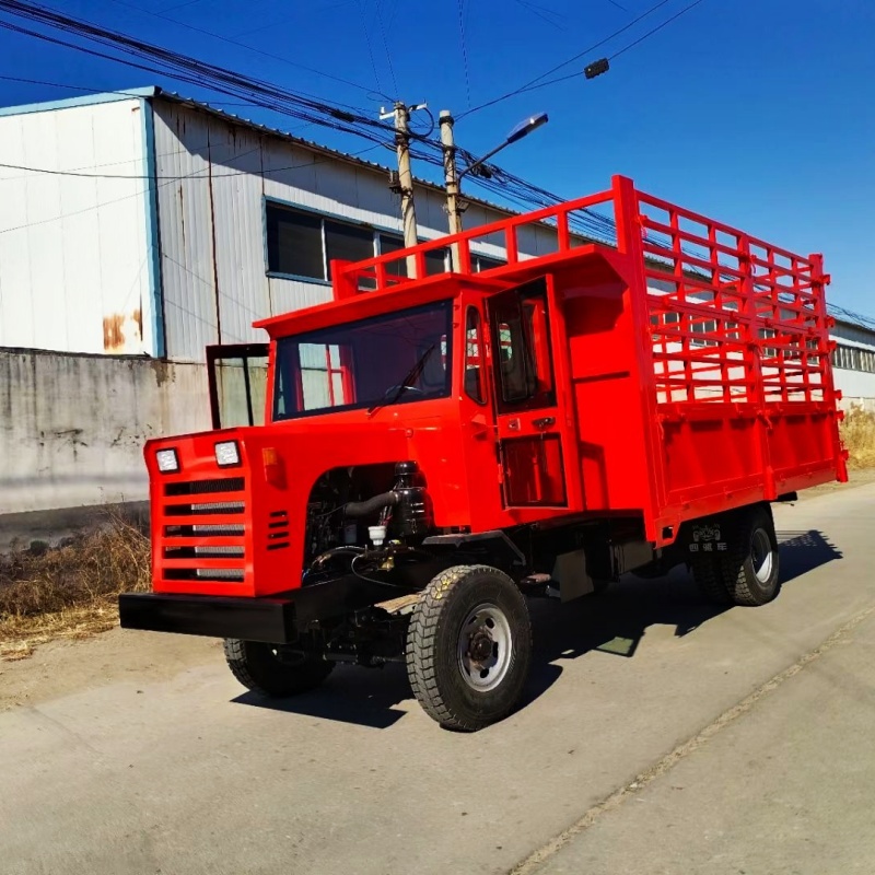 Diesel dump wheel four-wheel truck